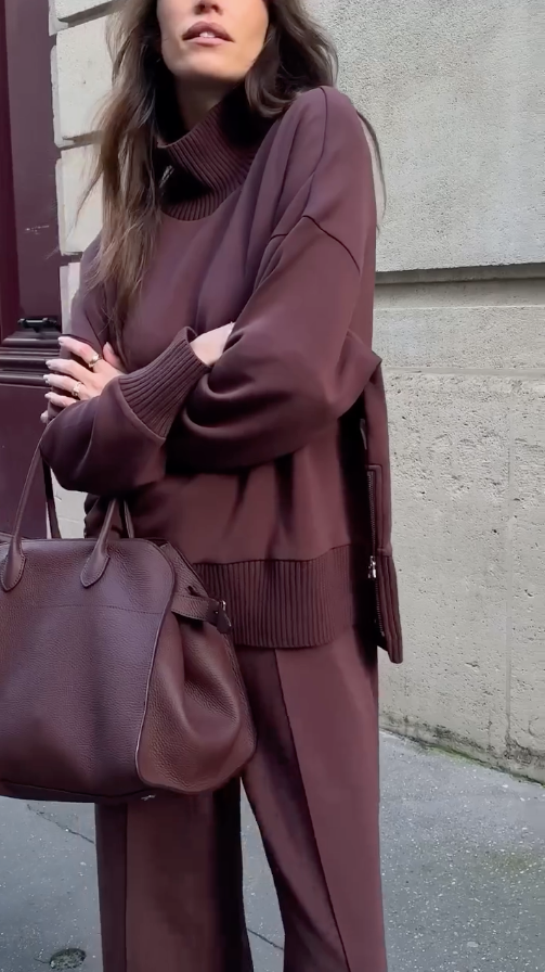 elegantes-zweiteiliges-ensemble-stil-und-komfort-fur-den-alltag1