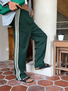 Entspannte Trainingshosen mit sportlichen Streifen und elastischer Taille