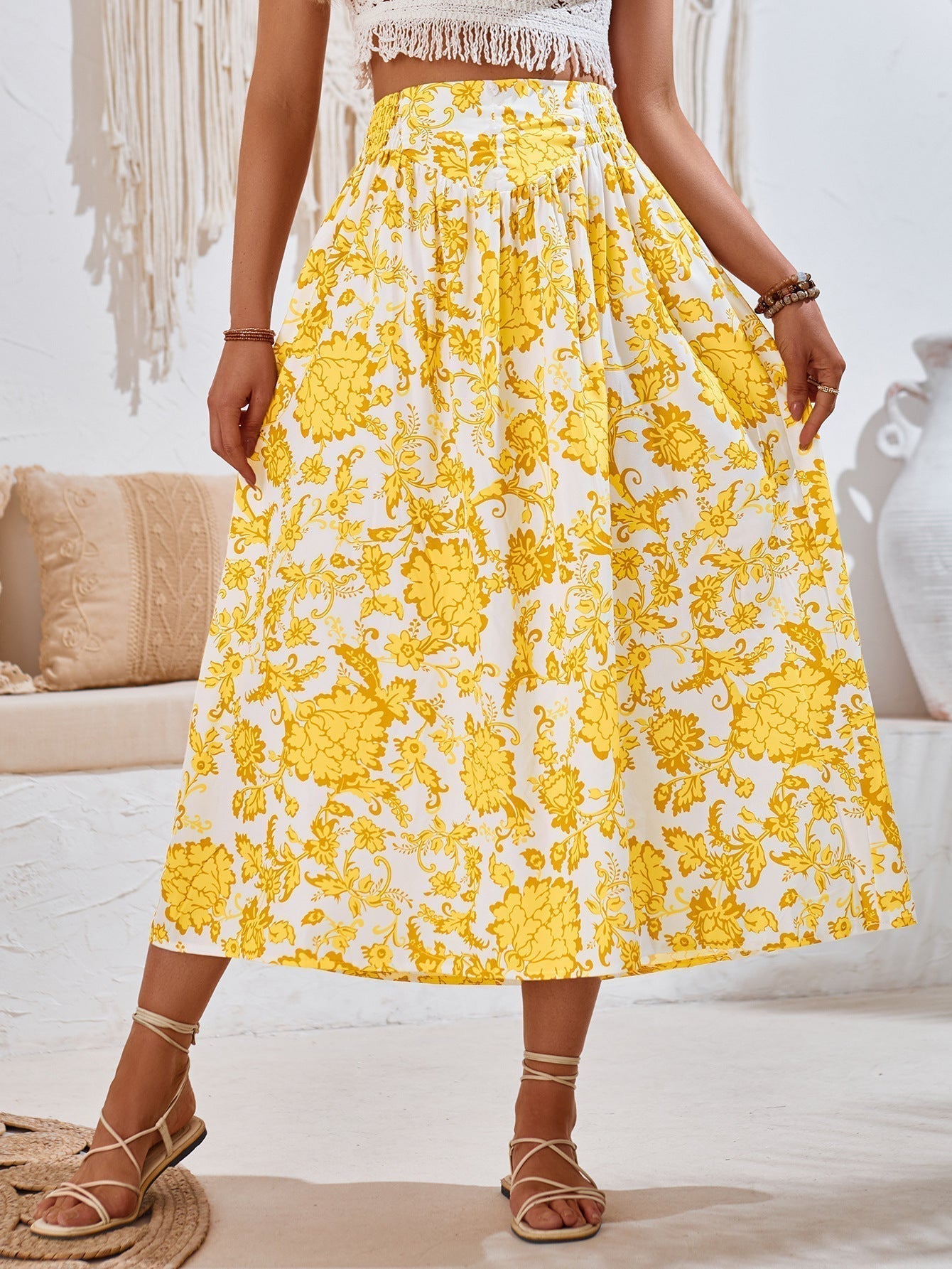 Maximum floral print skirt for summer