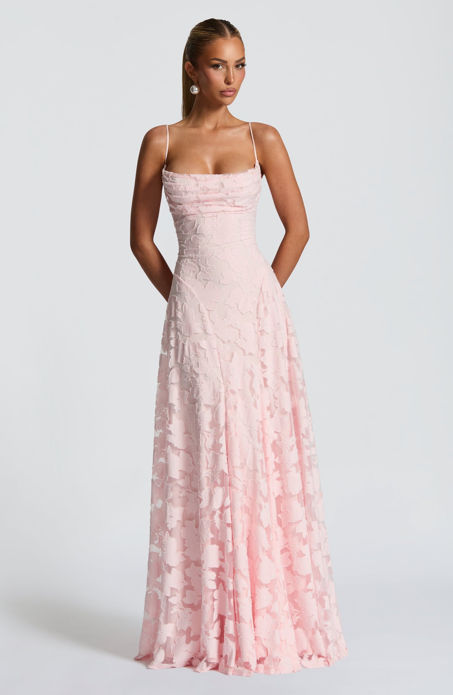 Abito da donna con spalline senza maniche | Maxi