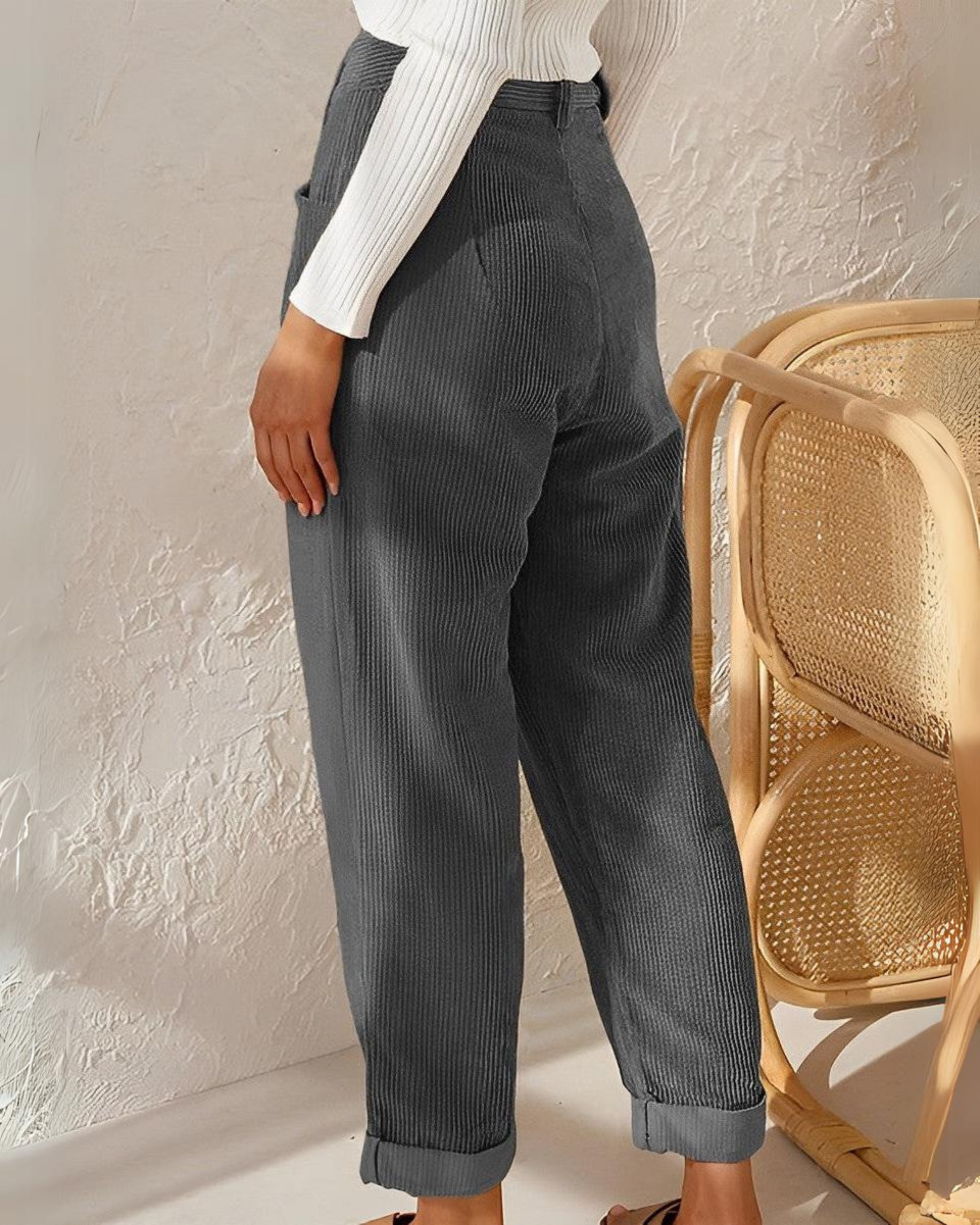 Frauen Breite Kordhose - Eleganz und Komfort im Alltag