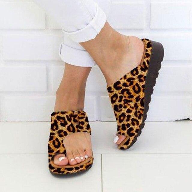Damen Sandalen mit Flachem Riemen | Modell mit Mehrlagigen Riemen