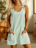 Gestreiftes Mini-Kleid für Damen mit Knopfdetails