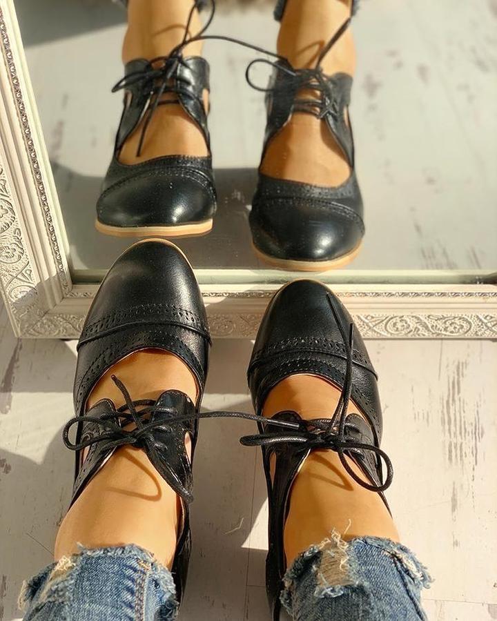 Damen Cut-Out Schuhe mit Schnürung | Klassisch