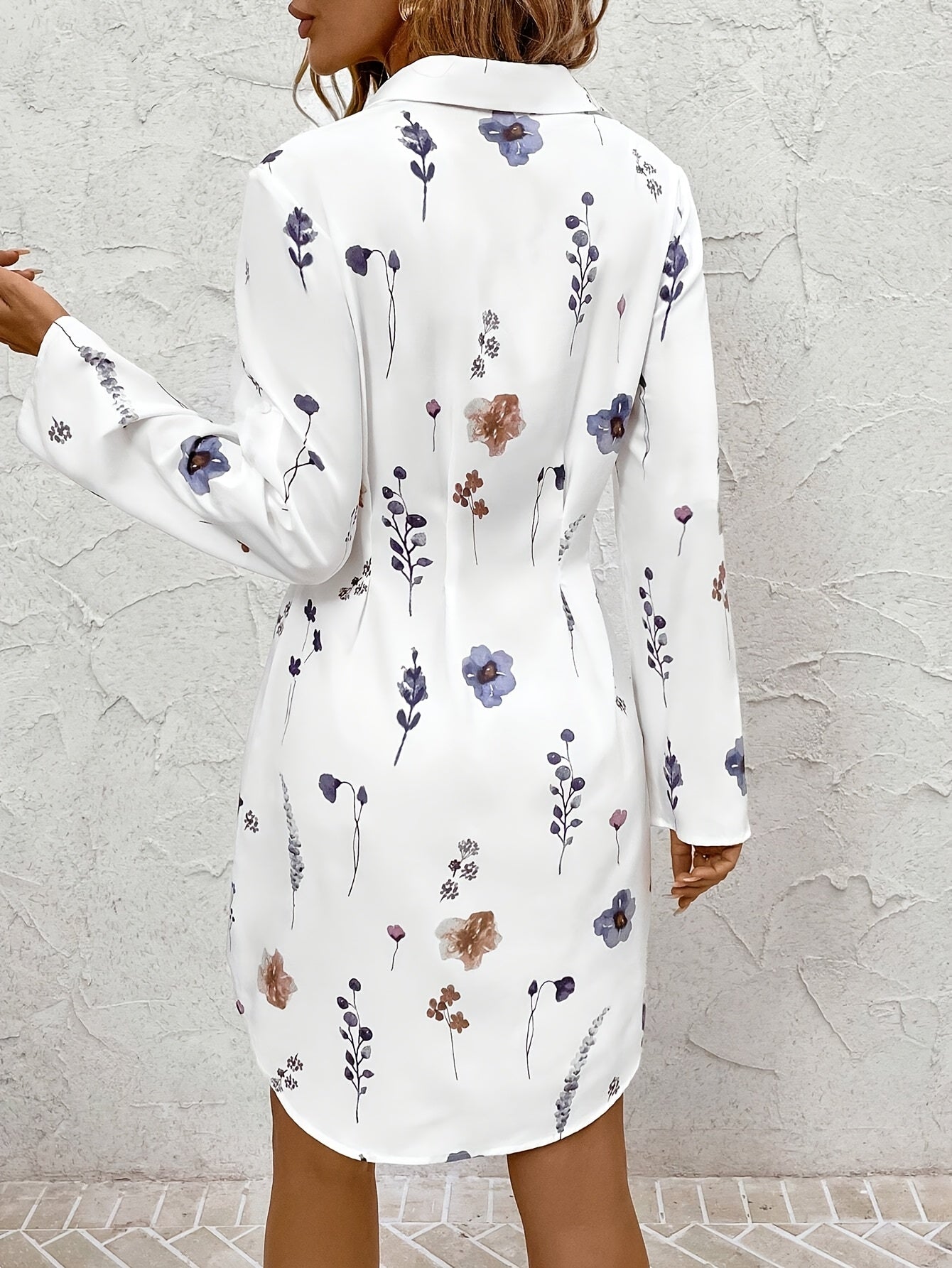 Hemdblusenkleid Damen | Florales Design trifft auf zeitlose Eleganz | Oriselle