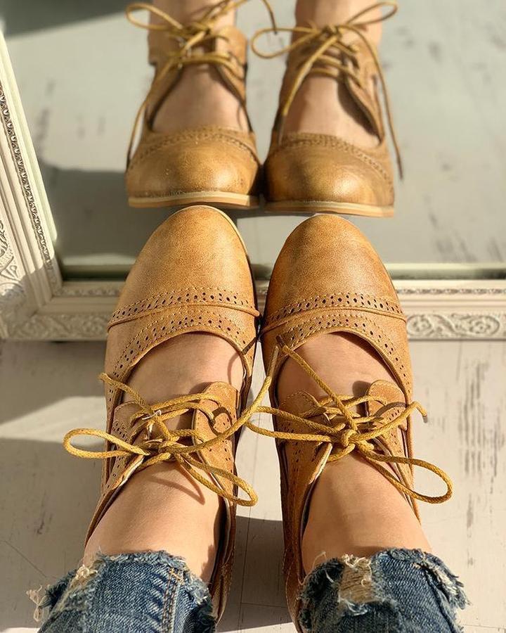 Damen Cut-Out Schuhe mit Schnürung | Klassisch