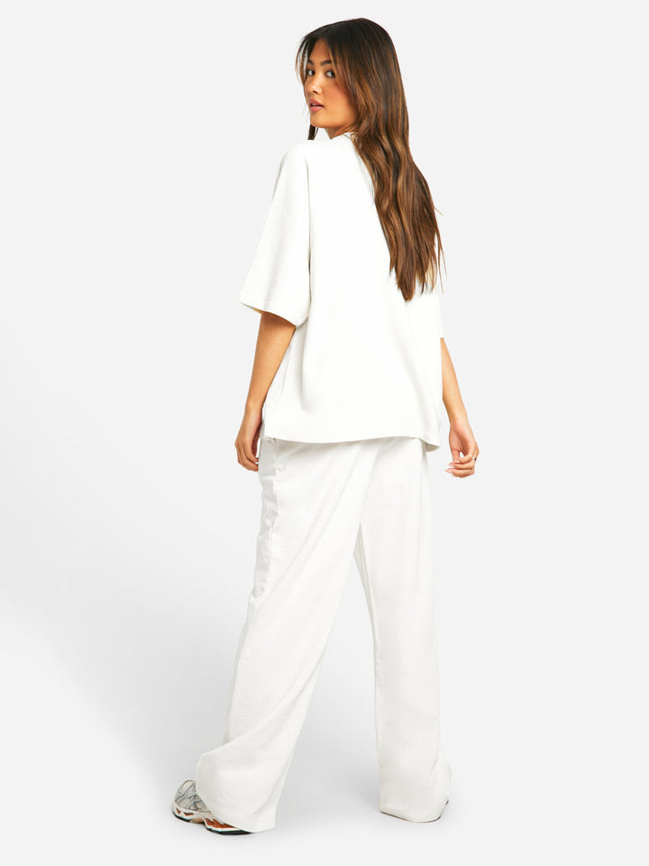 Damen Freizeit-Set | Locker Geschnittenes Oberteil und Hose mit Weitem Bein | Moderner Komfort-Look