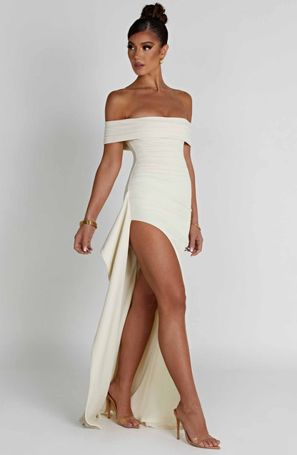 Abito Maxi Donna Spalle Scoperte | Taglio Attillato