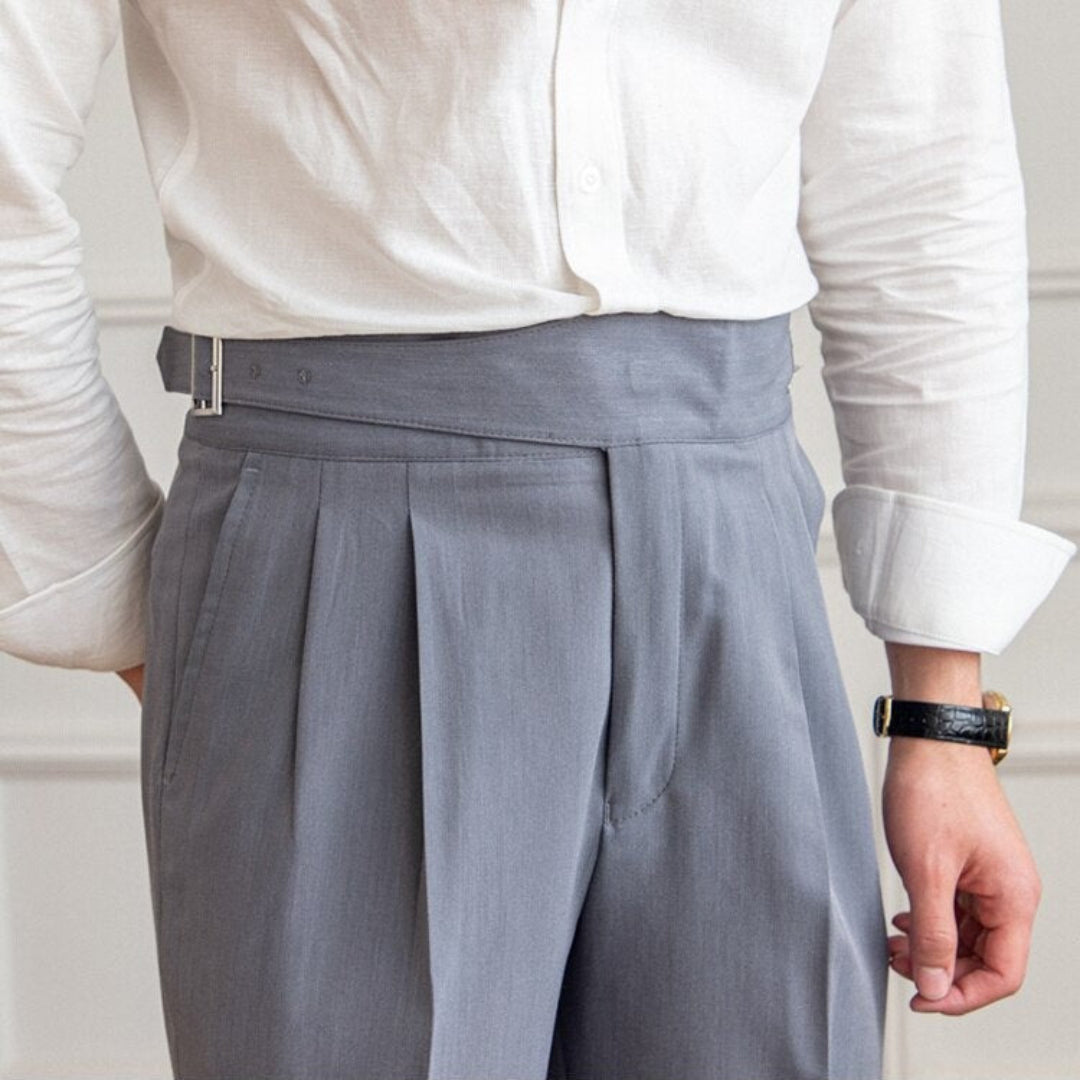 Klassische Damenhose Mit Gürtel