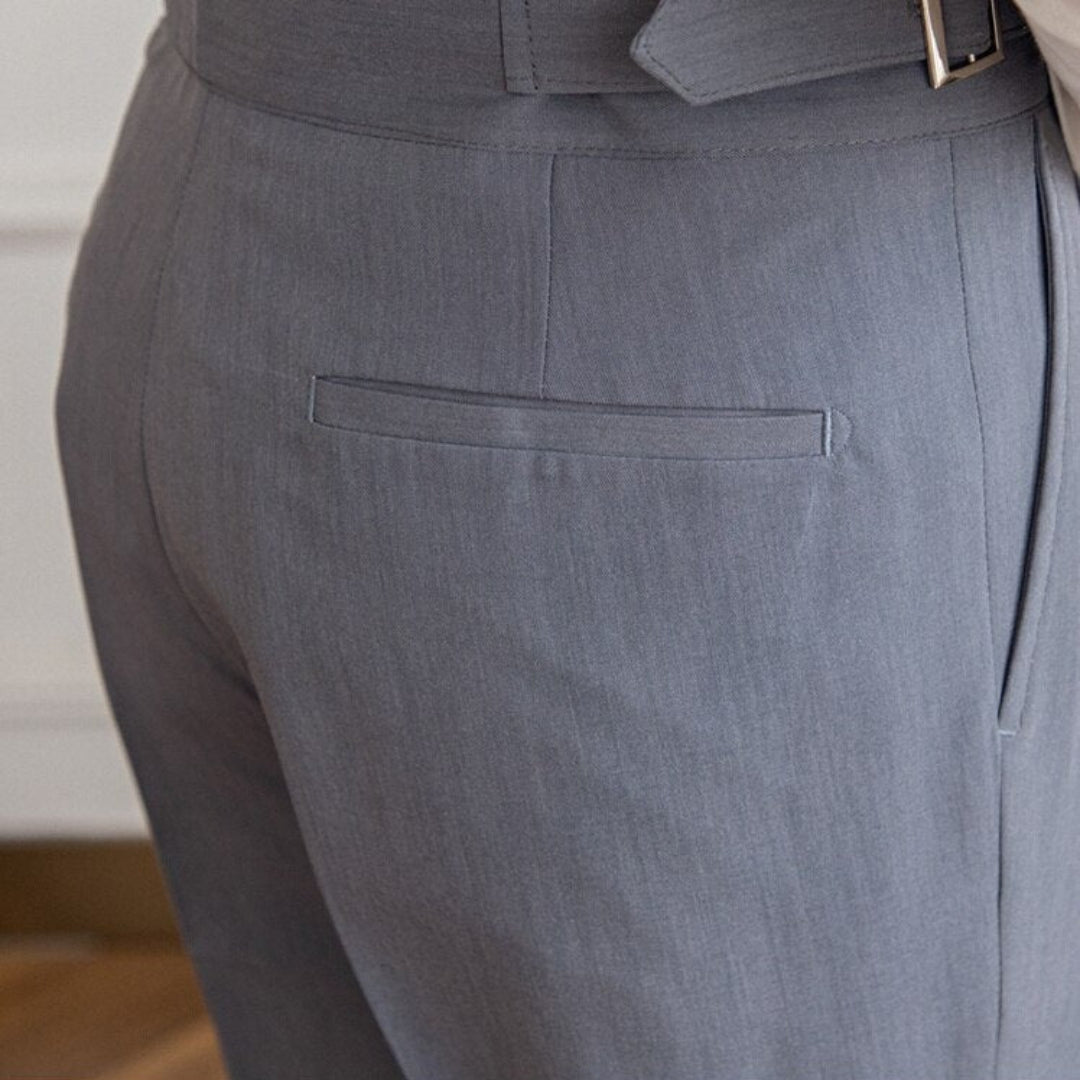 Klassische Damenhose Mit Gürtel