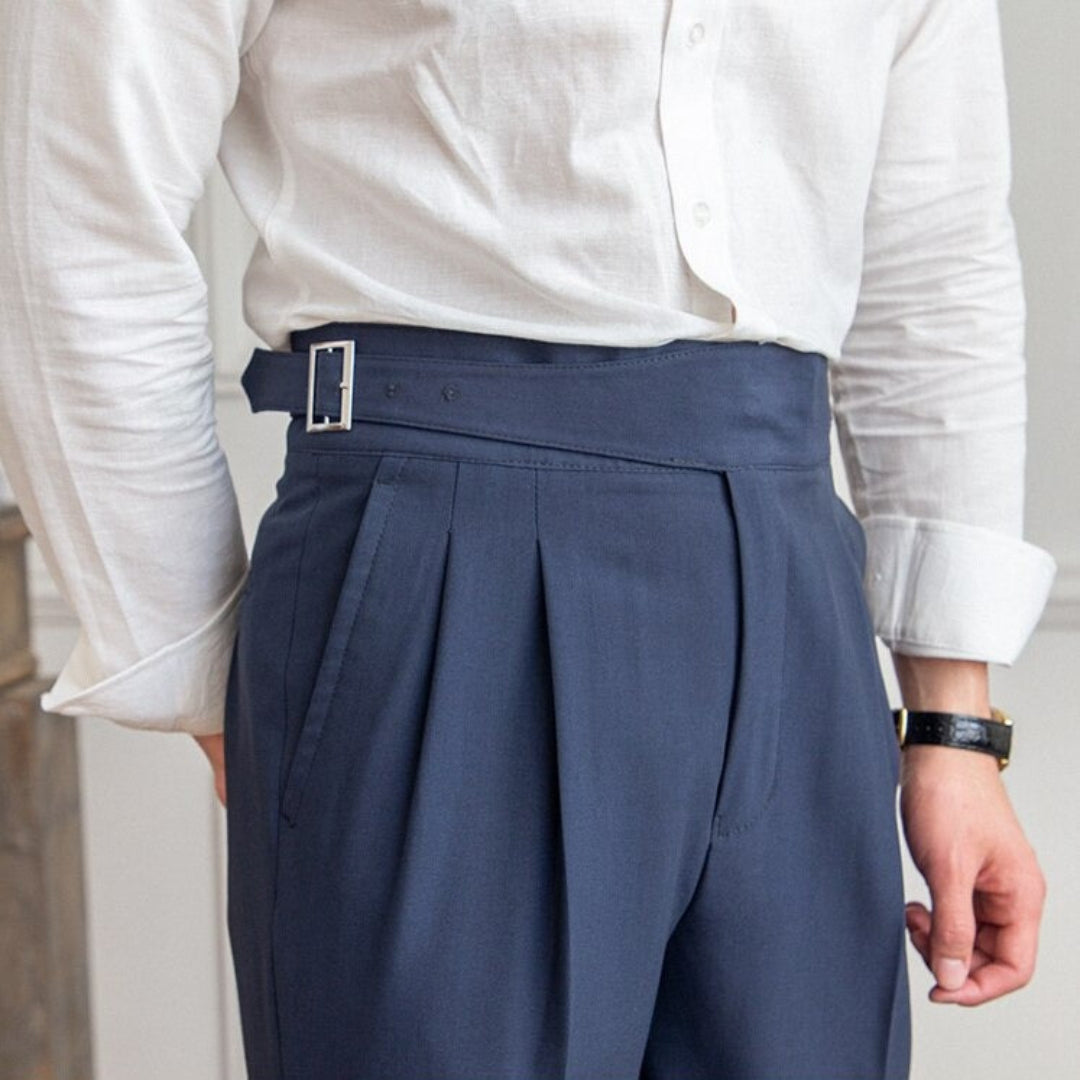 Klassische Damenhose Mit Gürtel