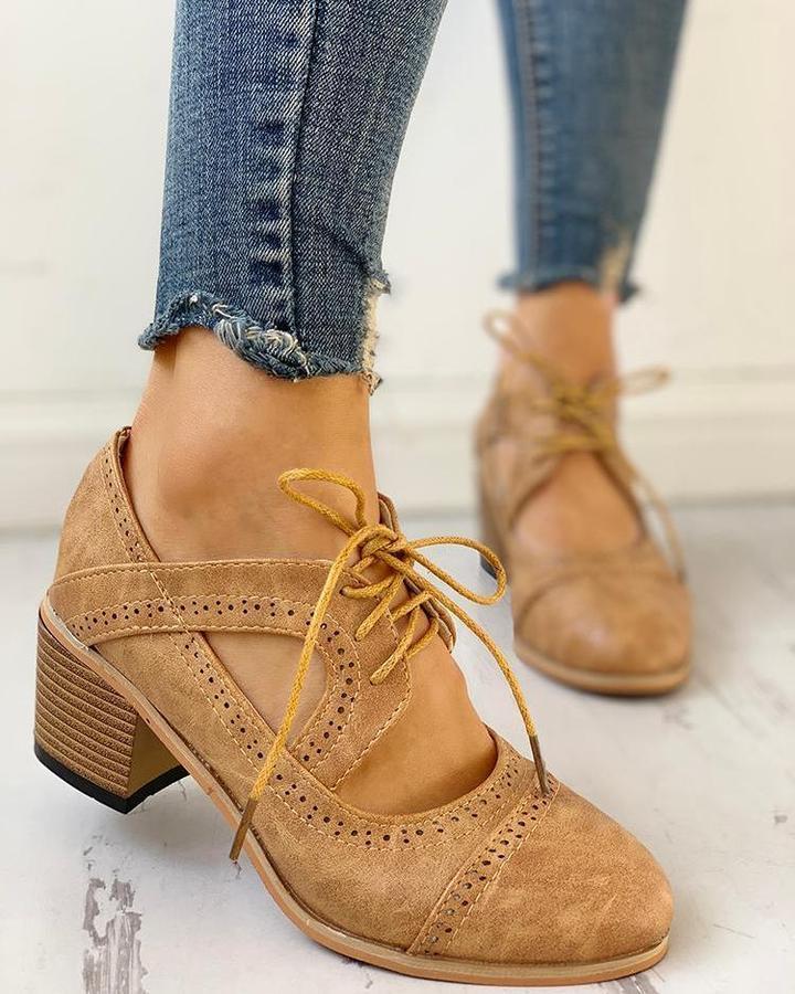 Damen Cut-Out Schuhe mit Schnürung | Klassisch
