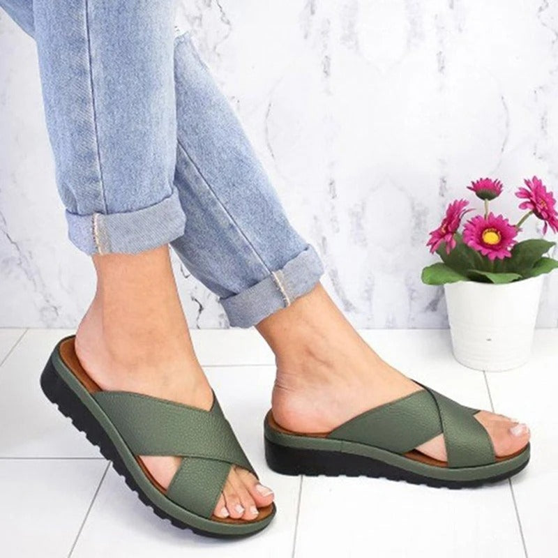 Damen Pantoletten mit Kreuzriemen und Offener Spitze | Casual