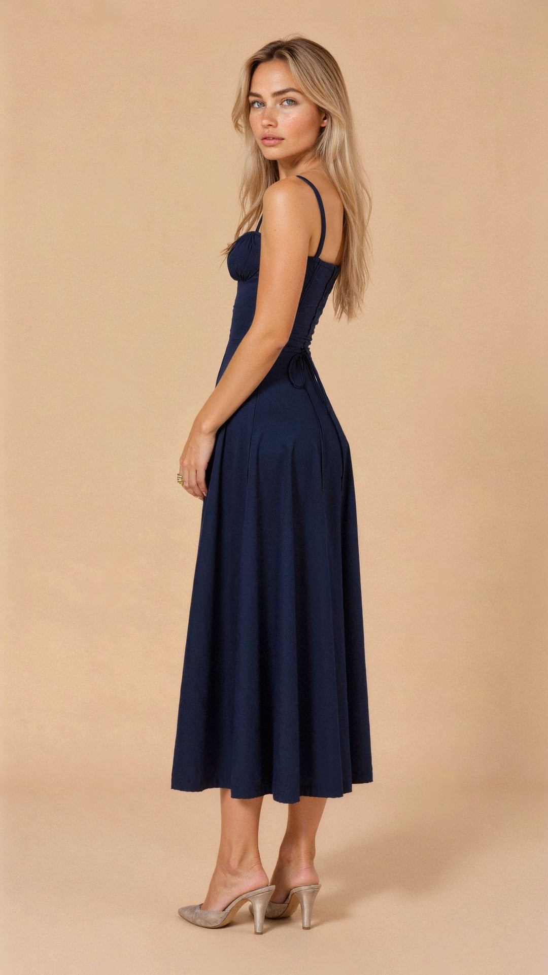 Damen Midikleid | Florales Design und Spaghettiträger | Eleganter Sommer-Look