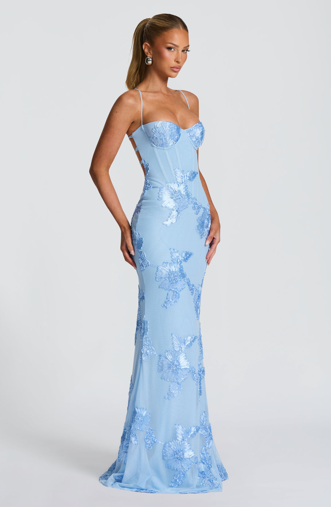 Robe maxi sans manches à décolleté en cœur | Coupe ajustée femme