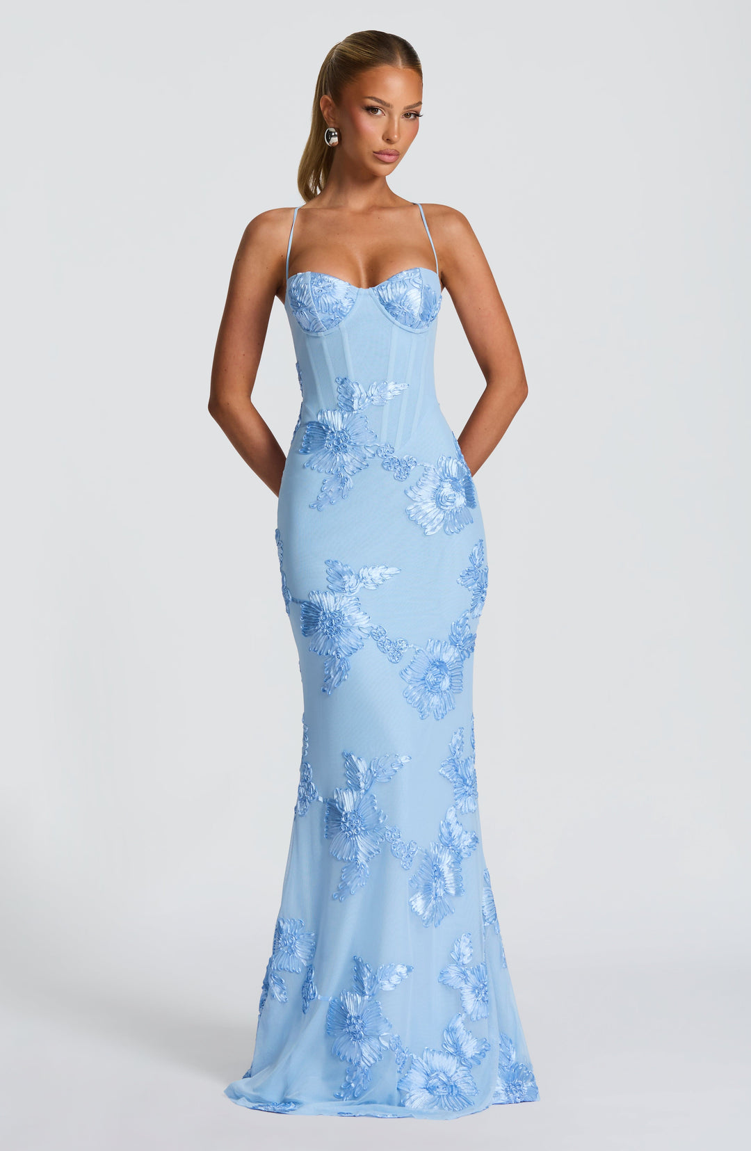 Robe maxi sans manches à décolleté en cœur | Coupe ajustée femme