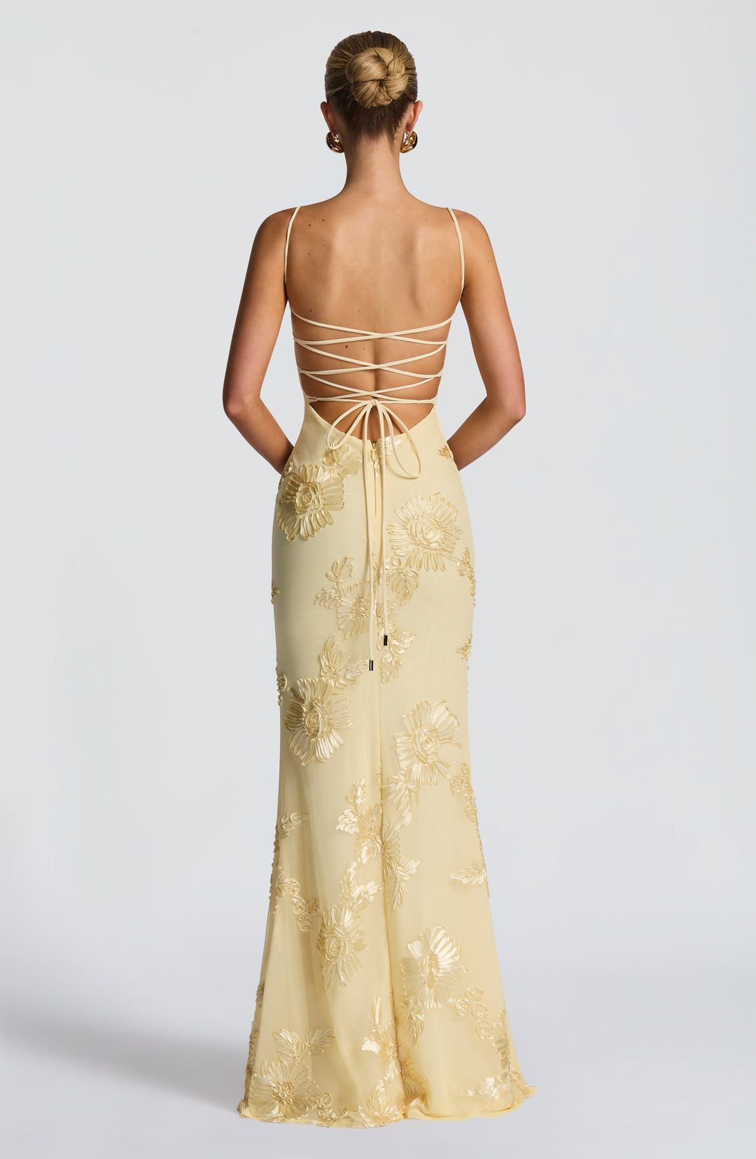 Robe maxi sans manches à décolleté en cœur | Coupe ajustée femme