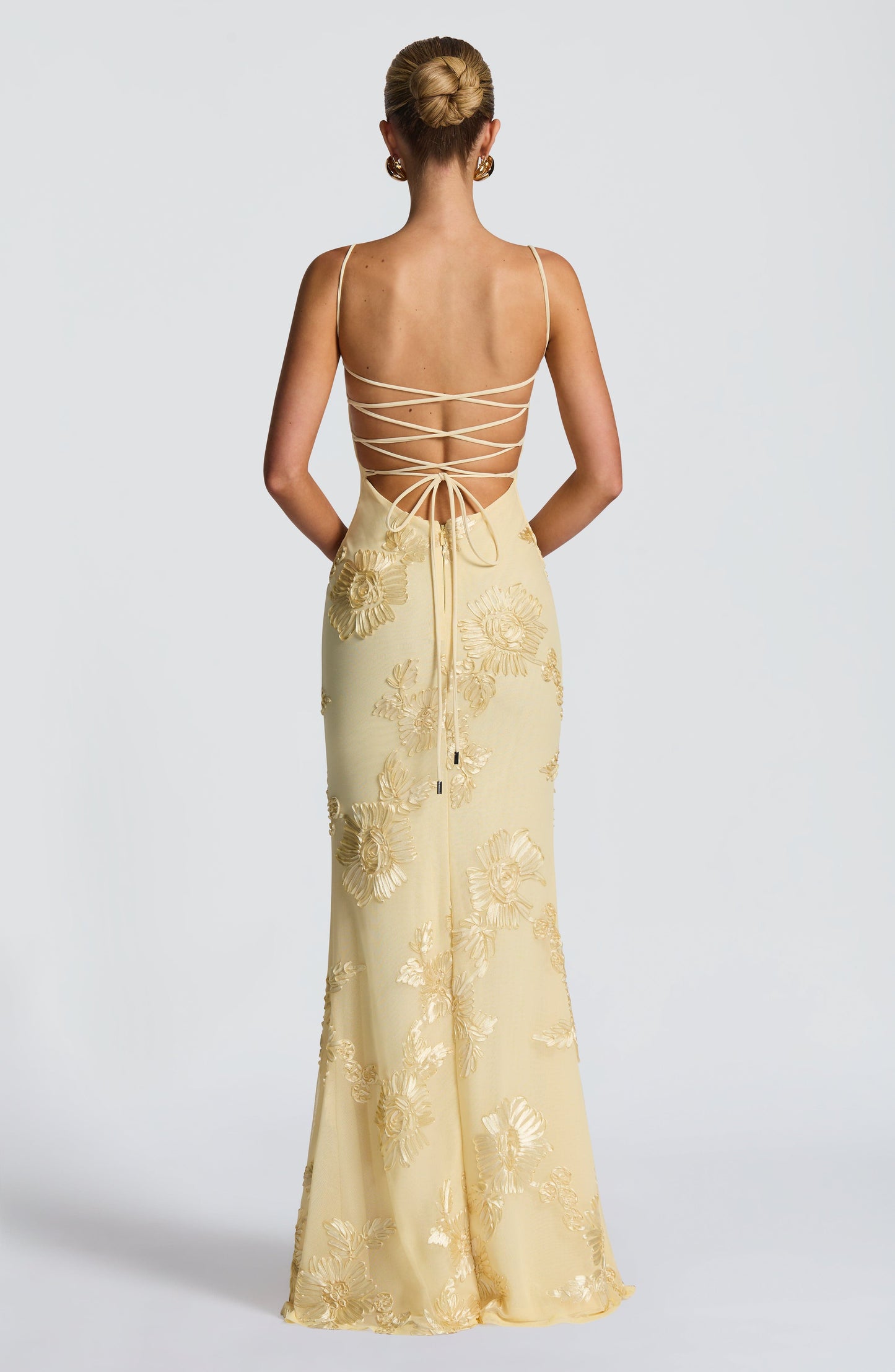 Abito Maxi Donna Senza Maniche con Scollo a Cuore | Taglio Attillato