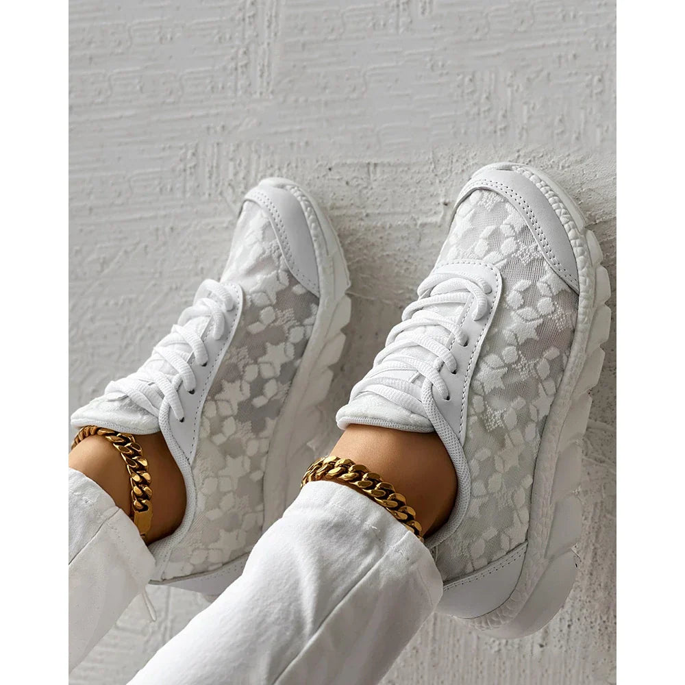 Orthopädische Sportschuhe für Alltag