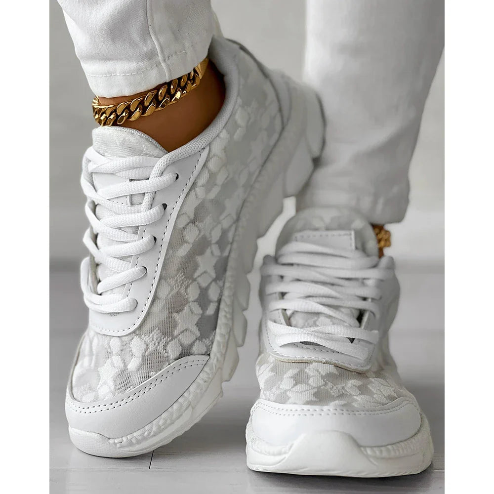 Orthopädische Sportschuhe für Alltag