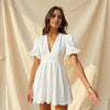 Abito donna con scollo a V e maniche a sbuffo strutturate | Mini