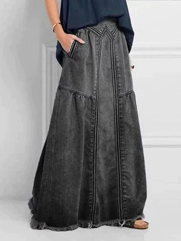 Gonna lunga donna a balze | Dettagli con cuciture decorative
