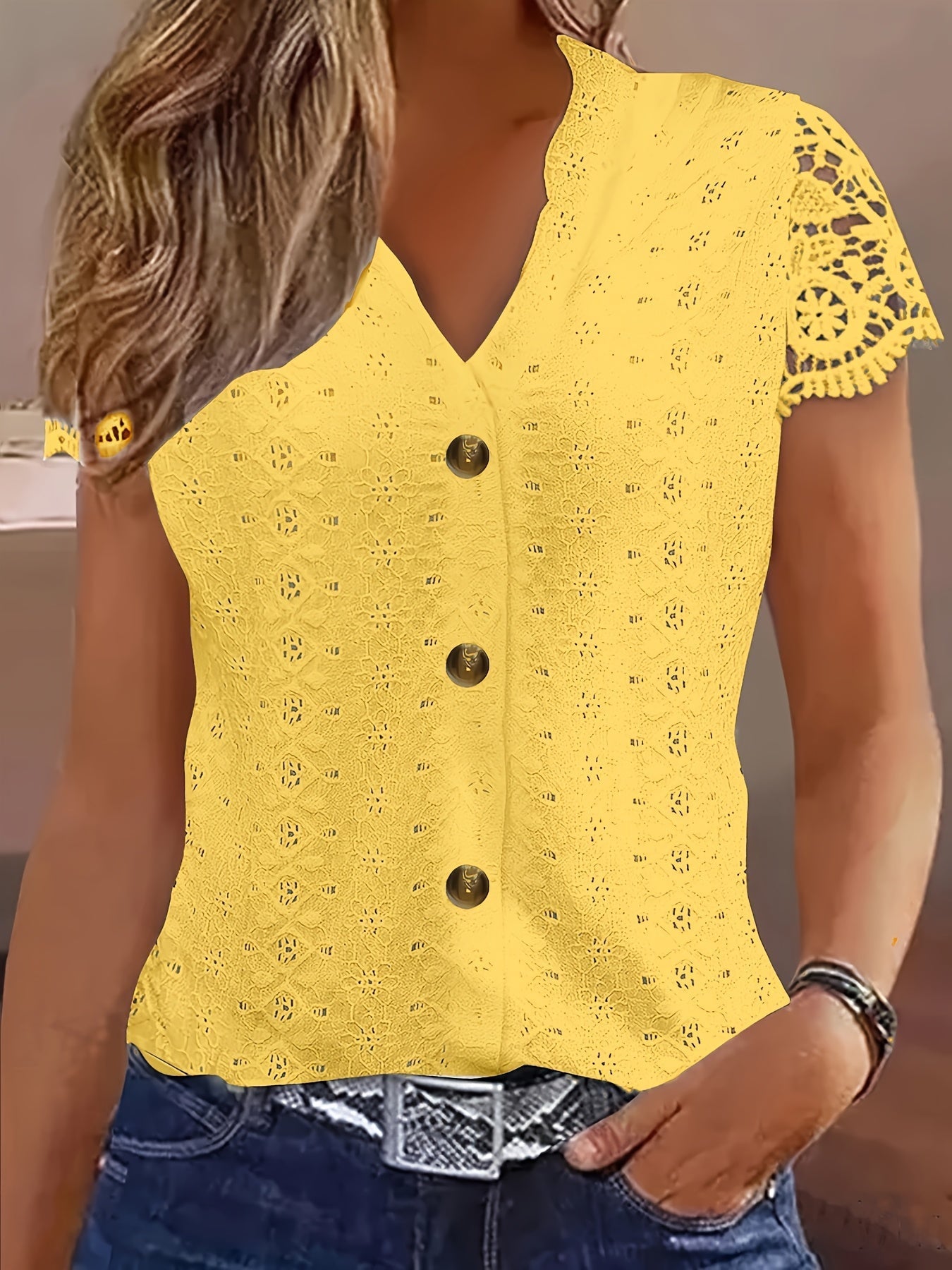 Spitzenbluse Damen | Sommerlicher Boho-Look mit Knopfleiste | Azelith