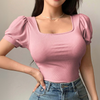 T-Shirt für Damen mit quadratischem Ausschnitt