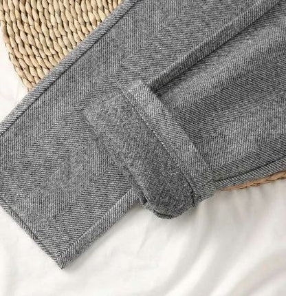 Pantaloni da donna a taglio stretto con vita media | Gamba strutturata